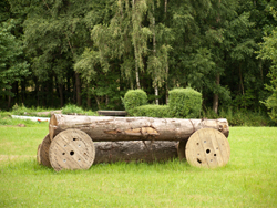 Geländesprung Geländesprung